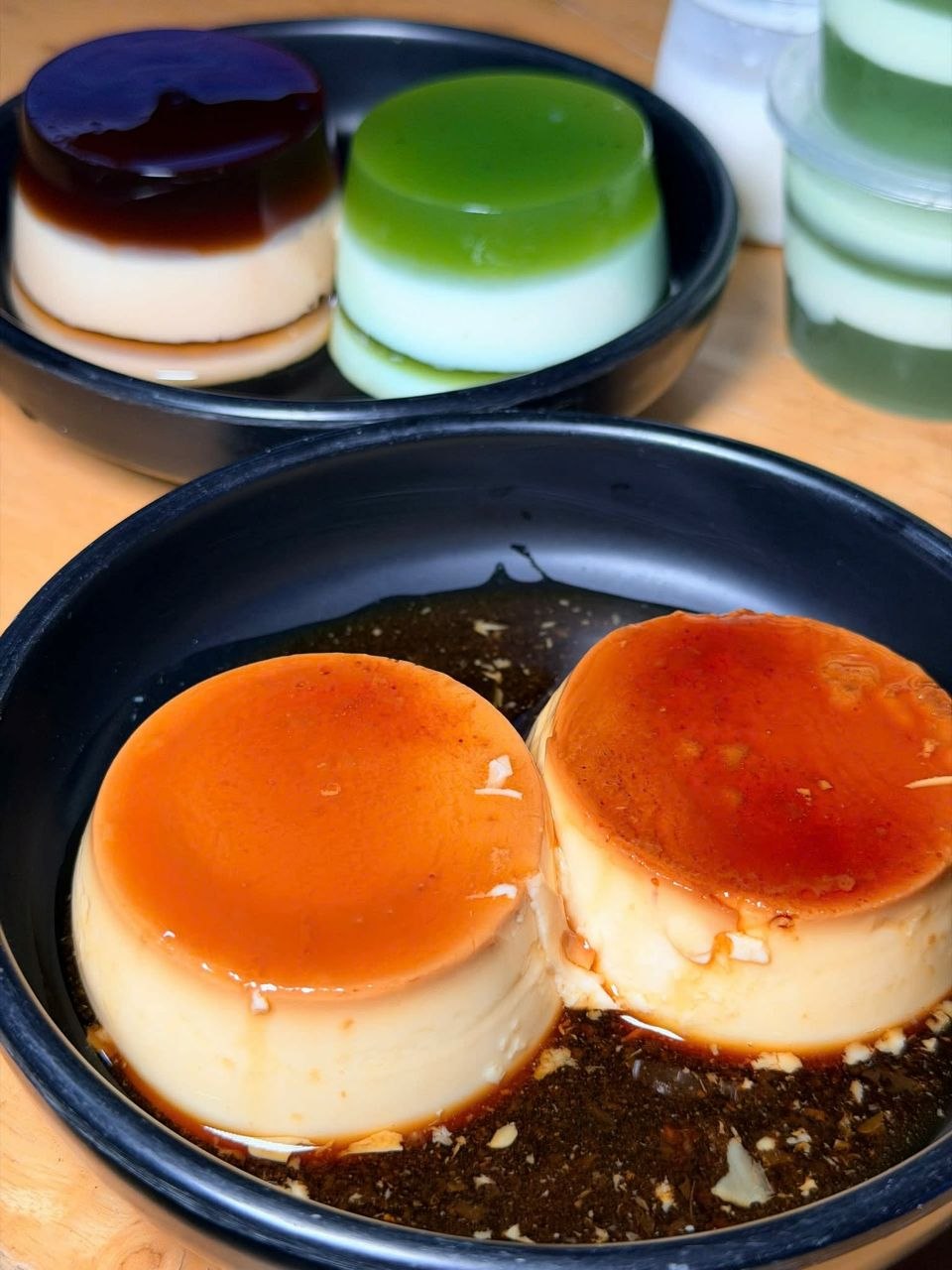 Bánh flan caramel & lá dứa